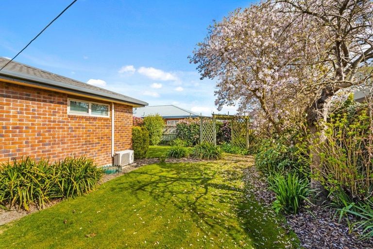 Photo of property in 5 Thompsons Road, Belfast, Christchurch, 8051