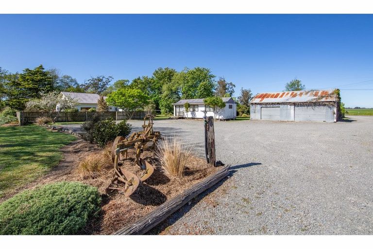 Photo of property in 2208 Old West Coast Road, Kirwee, Christchurch, 7671