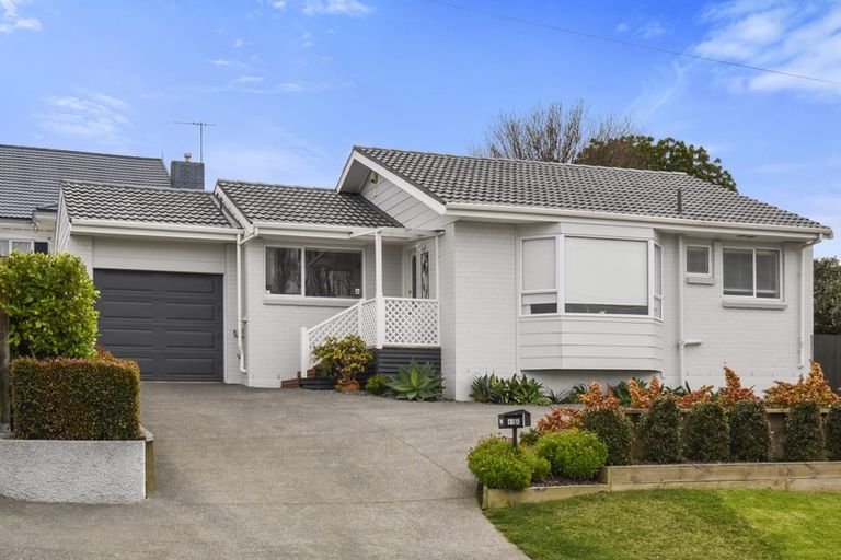 Photo of property in 1/49 Nile Road, Milford, Auckland, 0620
