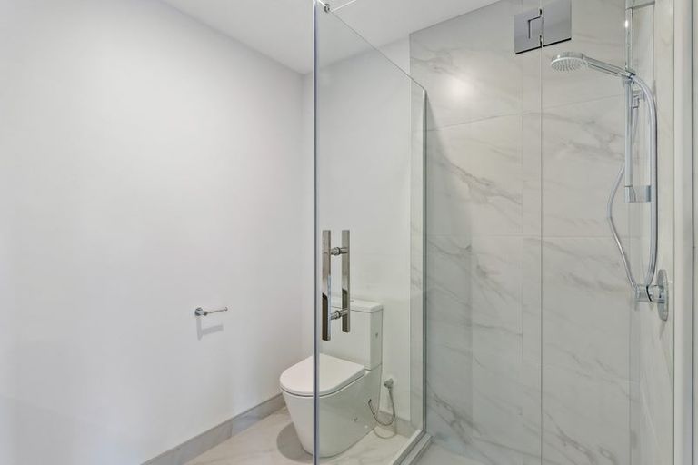 Photo of property in 1c Jelicich Court, Henderson, Auckland, 0612