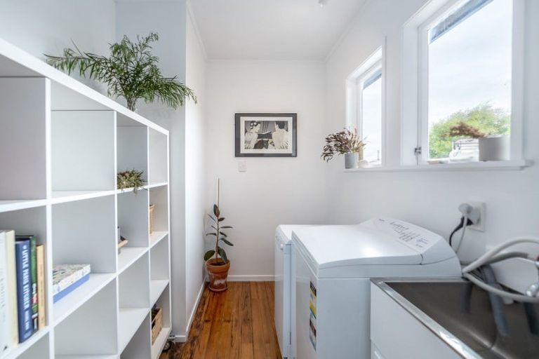 Photo of property in 53 Brandon Street, Featherston, 5710