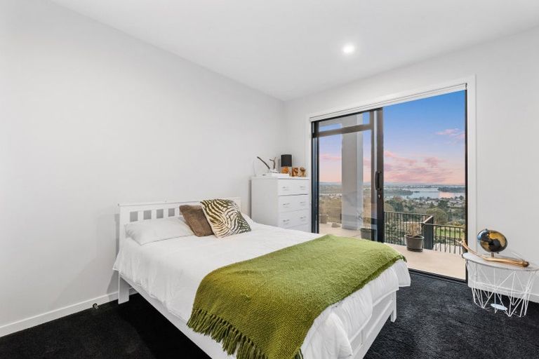 Photo of property in 42 Oceana Drive, Welcome Bay, Tauranga, 3175