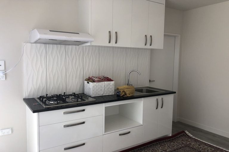 Photo of property in 1 Te Aramanu Crescent, Papakura, 2110