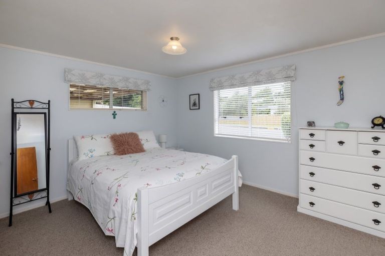 Photo of property in 20 Menin Road, Raumati South, Paraparaumu, 5032