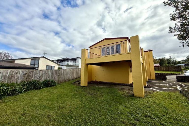 Photo of property in 10 Glendhu Road, Bayview, Auckland, 0629