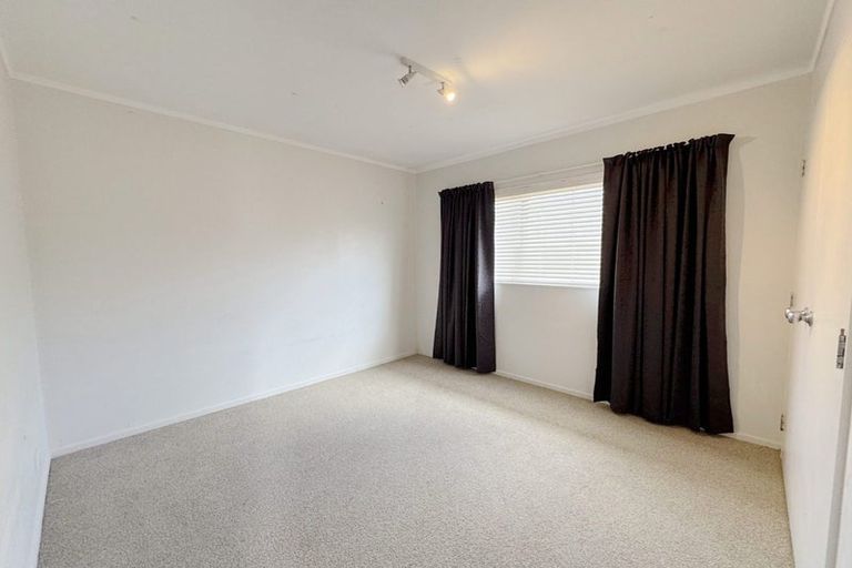Photo of property in 10 Riplington Road, Huntington Park, Auckland, 2013