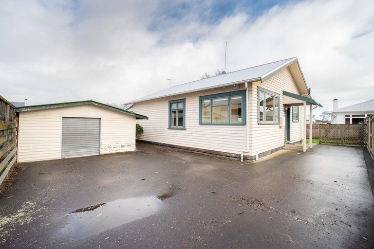 Photo of property in 15 Mcgregor Street, Milson, Palmerston North, 4414