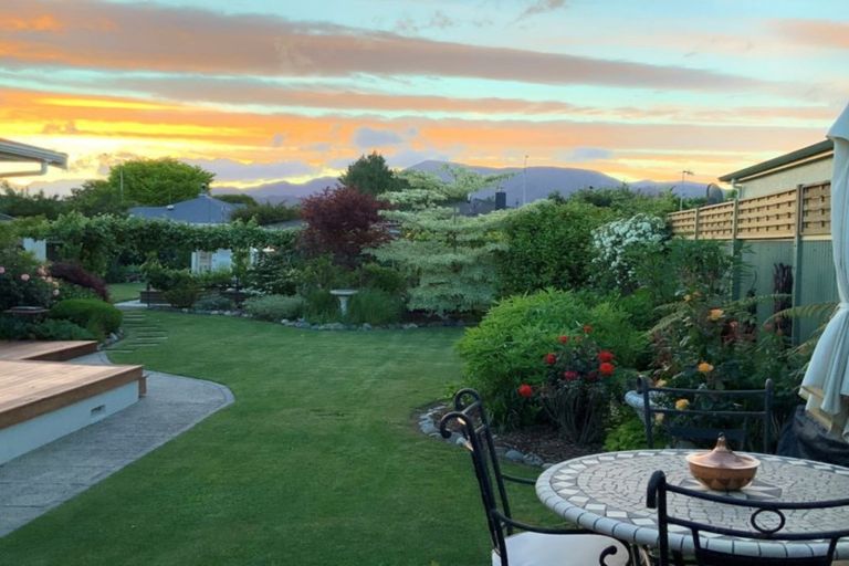 Photo of property in 12 Woodland Avenue, Motueka, 7120