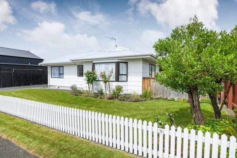 Photo of property in 46 Weld Street, Feilding, 4702