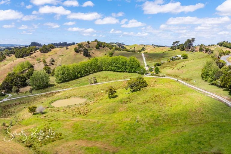 Photo of property in 1820 State Highway 12, Paparoa, 0571