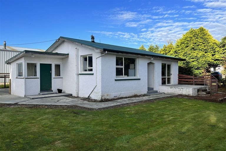 Photo of property in 16 Green Street, Gore, 9710