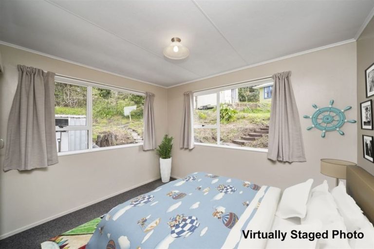 Photo of property in 13 Norfolk Street, Patea, 4520
