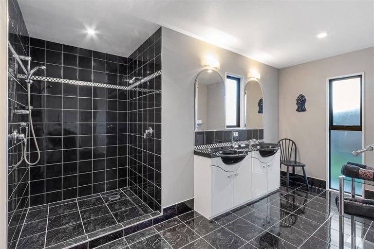 Photo of property in 39 O'connor Place, Burnside, Christchurch, 8053