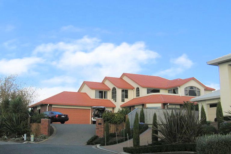 Photo of property in 7 Millennium Hill, Paraparaumu, 5032