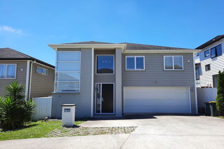 Photo of property in 3 Evelina Lane, Flat Bush, Auckland, 2019