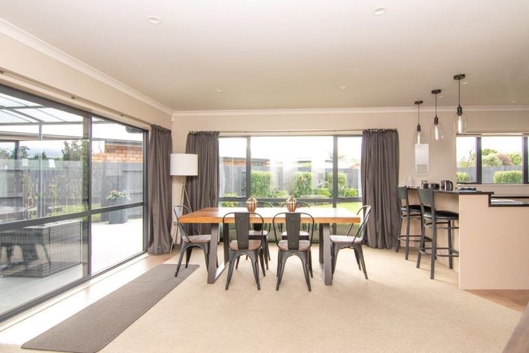 Photo of property in 20 Millbrook Place, Ashhurst, 4810