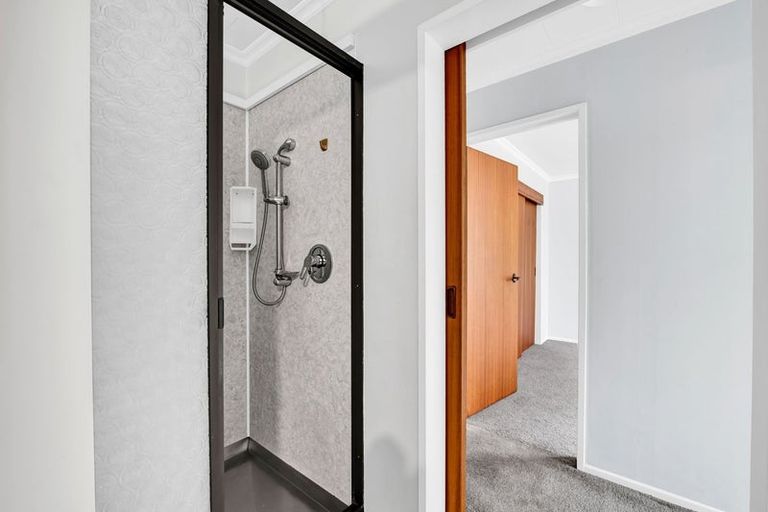 Photo of property in 21 High Street, Hawera, 4610