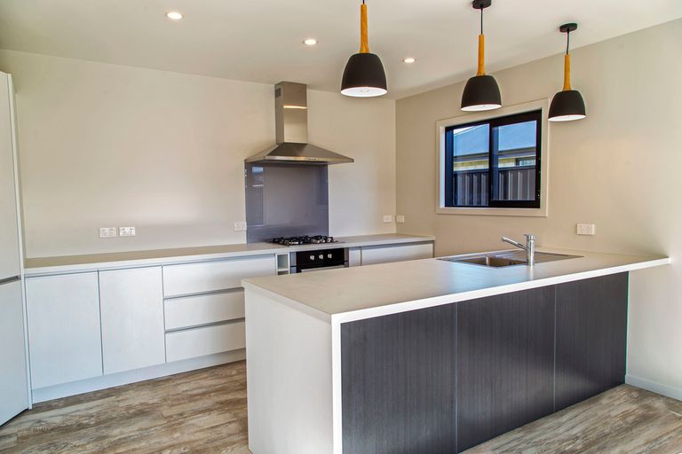 Photo of property in 5 Phoenix Place, Cromwell, 9310