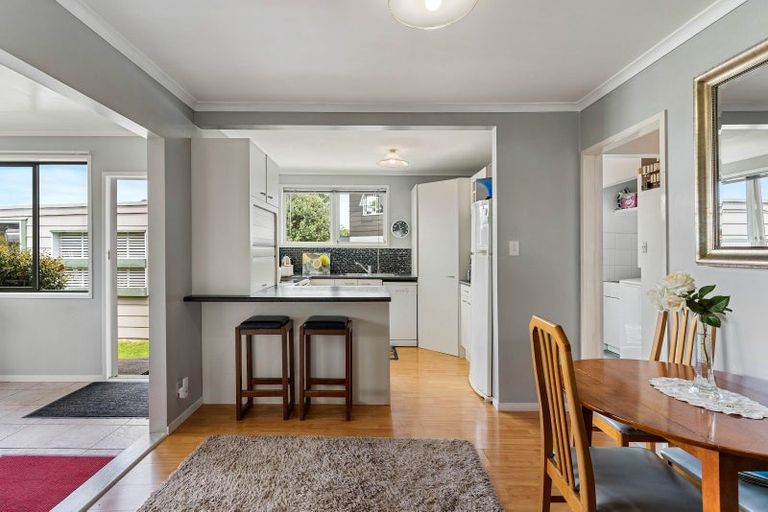 Photo of property in 210 Chartwell Avenue, Whangamata, 3620