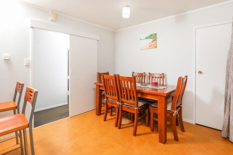 Photo of property in 24 Jasmine Avenue, Dinsdale, Hamilton, 3204