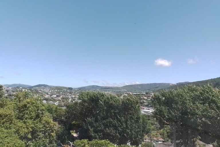 Photo of property in 39 Rangoon Street, Khandallah, Wellington, 6035