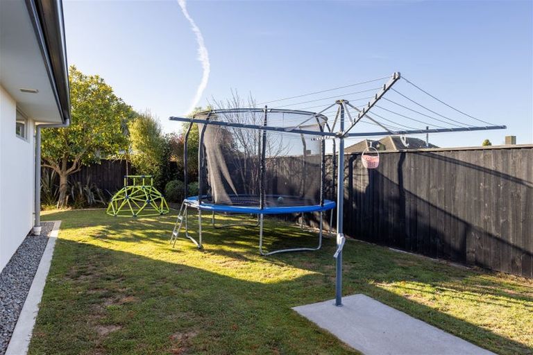 Photo of property in 30 Caithness Street, New Brighton, Christchurch, 8083