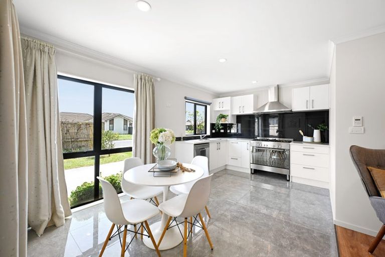 Photo of property in 1 Capricorn Place, Rototuna North, Hamilton, 3210