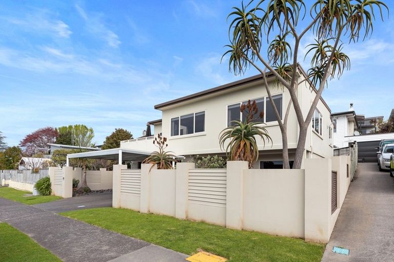 Photo of property in 31a Seaview Road, Otumoetai, Tauranga, 3110