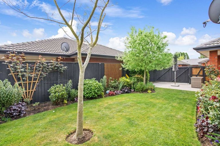 Photo of property in 15a O'neill Avenue, Northwood, Christchurch, 8051