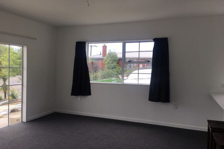 Photo of property in 100 Main South Road, Green Island, Dunedin, 9018