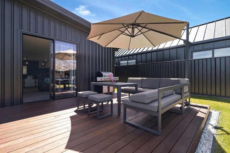 Photo of property in 5 Dunn Street, Lake Hawea, 9382