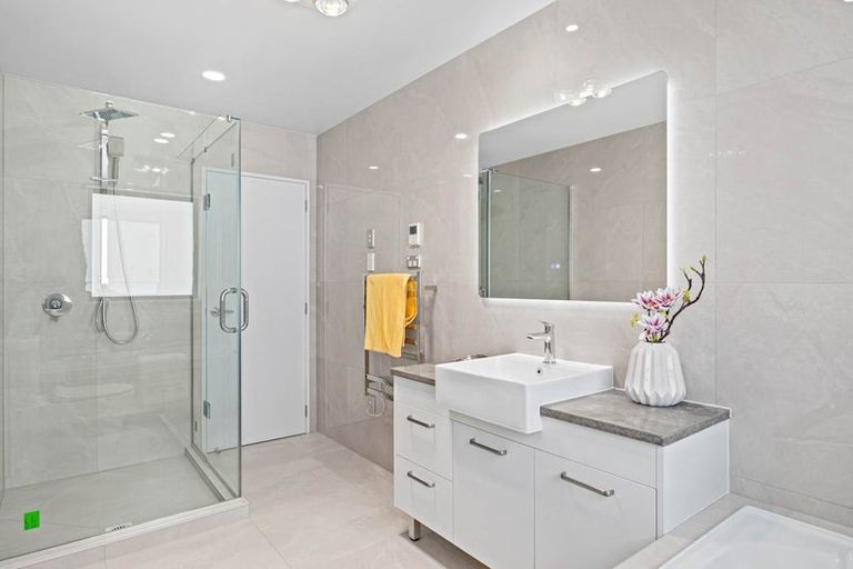 Photo of property in 8 Crossgar Road, Flat Bush, Auckland, 2019