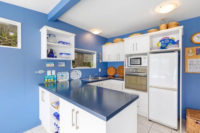 Photo of property in 281 Marine Drive, Charteris Bay, Lyttelton, 8971