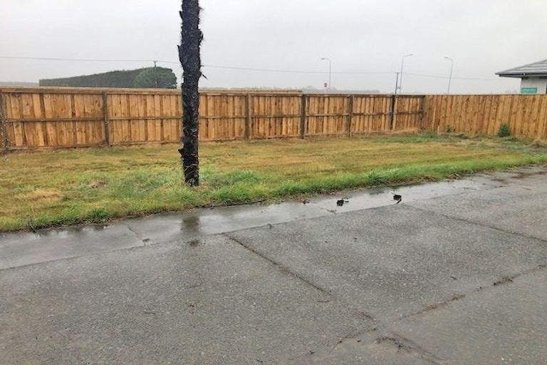 Photo of property in 11 Bob Reid Crescent, Darfield, 7571