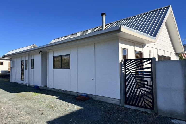 Photo of property in 2/12 Arapiki Road, Stoke, Nelson, 7011