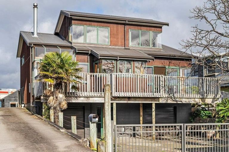 Photo of property in 13a Percy Road, Papamoa Beach, Papamoa, 3118