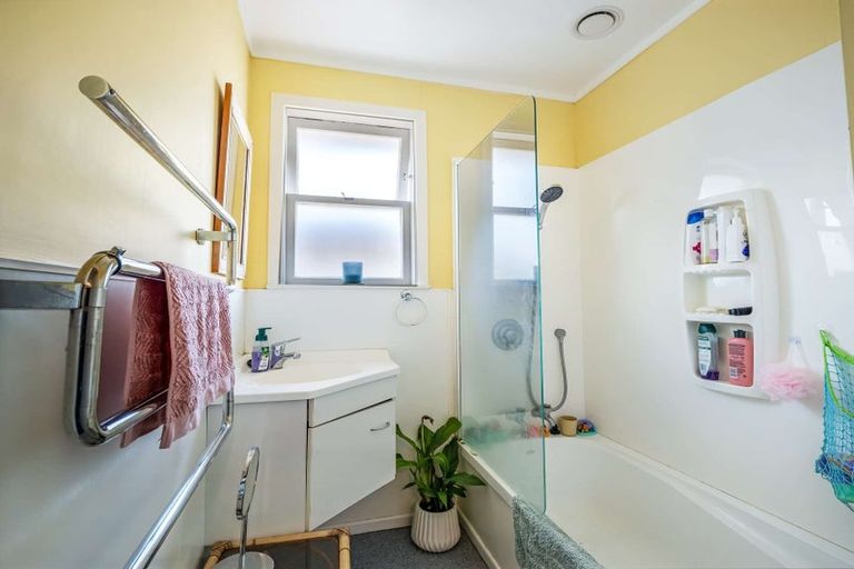 Photo of property in 18 Rimu Street, Gonville, Whanganui, 4501