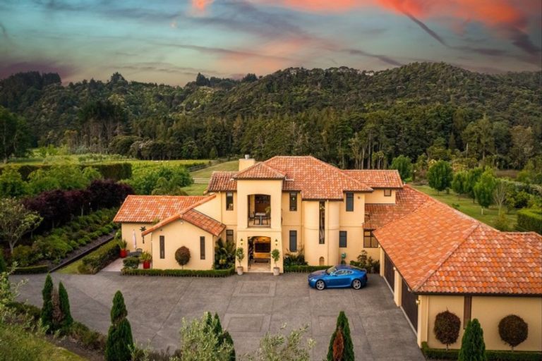 Photo of property in 278a Matua Road, Kumeu, 0891