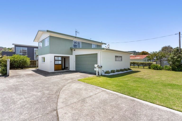 Photo of property in 602a Harbour View Road, Whangamata, 3620