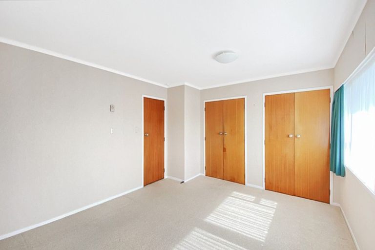 Photo of property in 91a Kiwi Esplanade, Mangere Bridge, Auckland, 2022