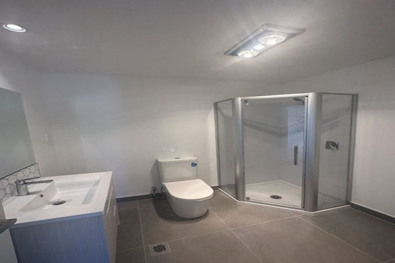 Photo of property in 744b East Coast Road, Pinehill, Auckland, 0630