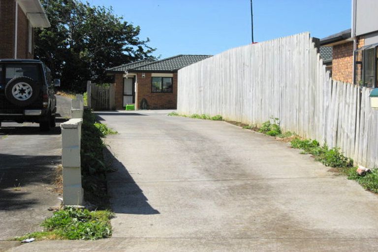 Photo of property in 2c Hastie Avenue, Mangere Bridge, Auckland, 2022