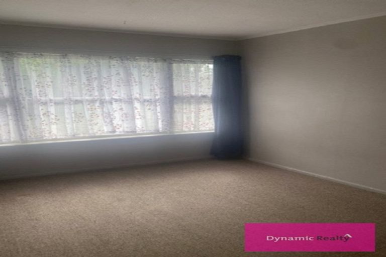 Photo of property in 25 Lyndhurst Crescent, Aranui, Christchurch, 8061