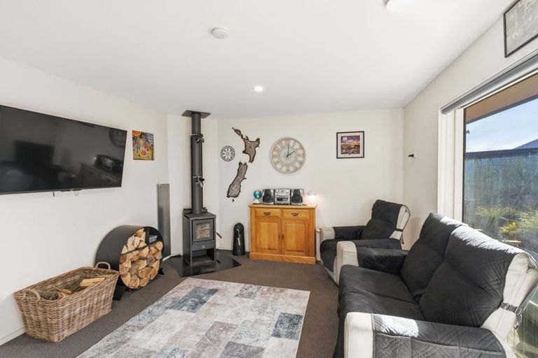 Photo of property in 40a Mackworth Street, Woolston, Christchurch, 8062