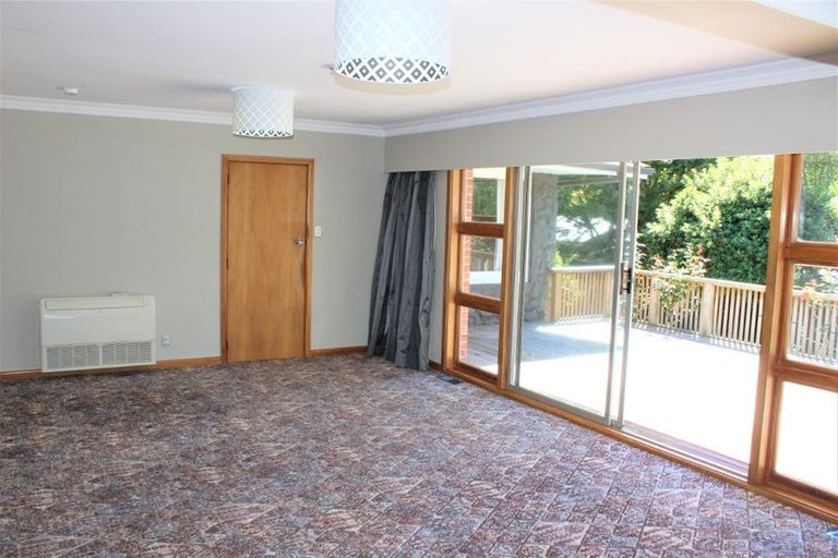 Photo of property in 5 Camelot Street, Ilam, Christchurch, 8041
