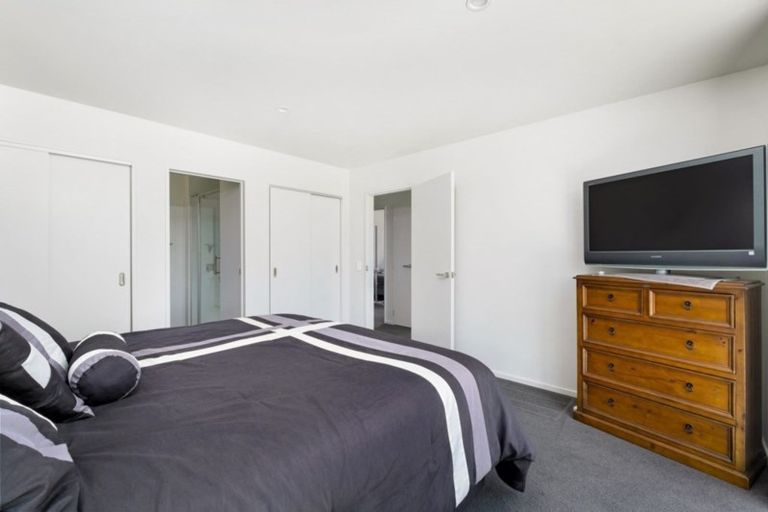 Photo of property in 24 Mount Burke Street, Wanaka, 9305
