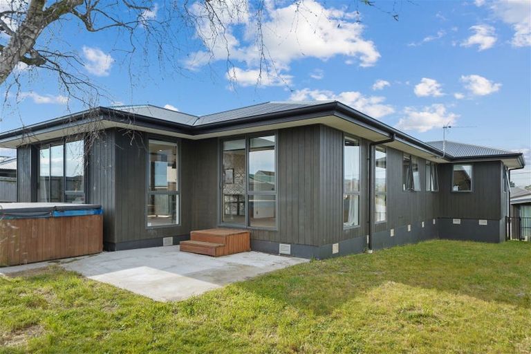 Photo of property in 91 Rowses Road, Aranui, Christchurch, 8061