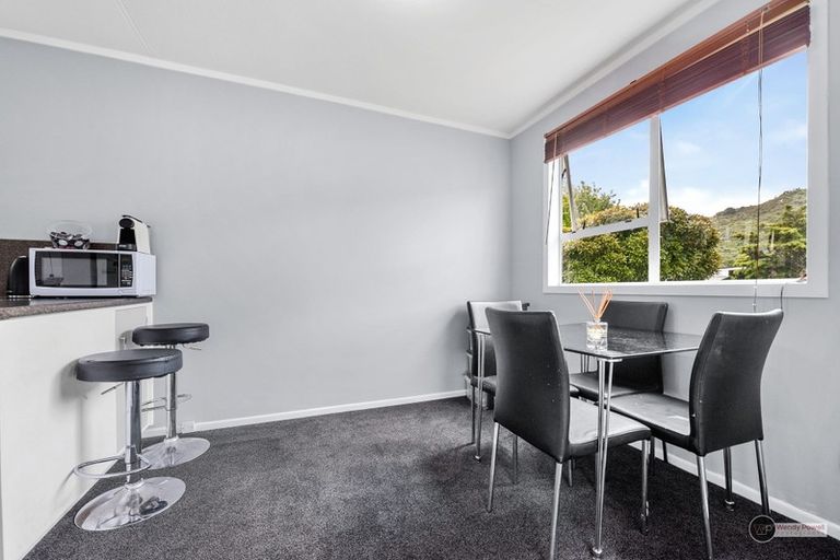 Photo of property in 14 California Drive, Totara Park, Upper Hutt, 5018