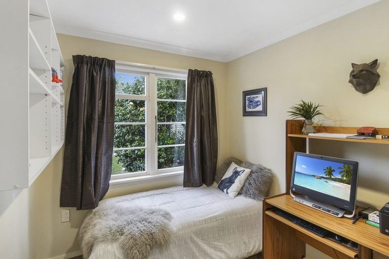 Photo of property in 75 Guy Avenue, Takaro, Palmerston North, 4410
