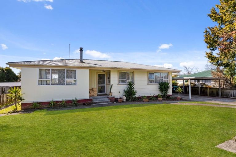 Photo of property in 25 Brookland Road, Western Heights, Rotorua, 3015